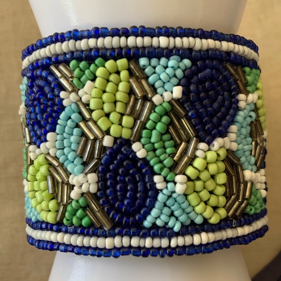 Hand Crafted Blue and Green Beaded Bracelet - Picture 3 of 9